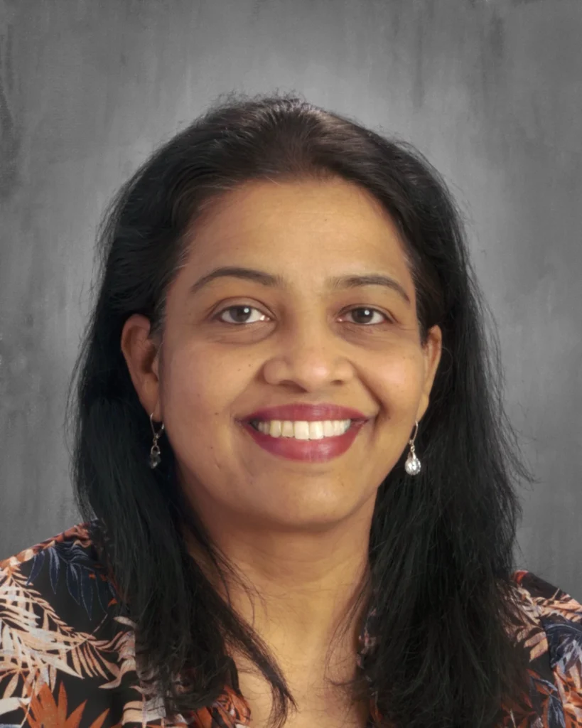 Hemlata Iyengar Technology Teacher _ Middle School _ High School Teacher