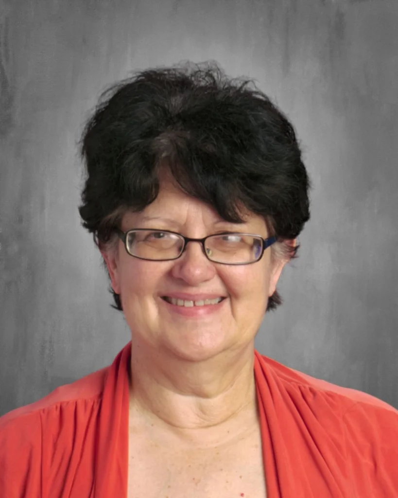 Lisa Simon Middle School Teacher - Language Arts